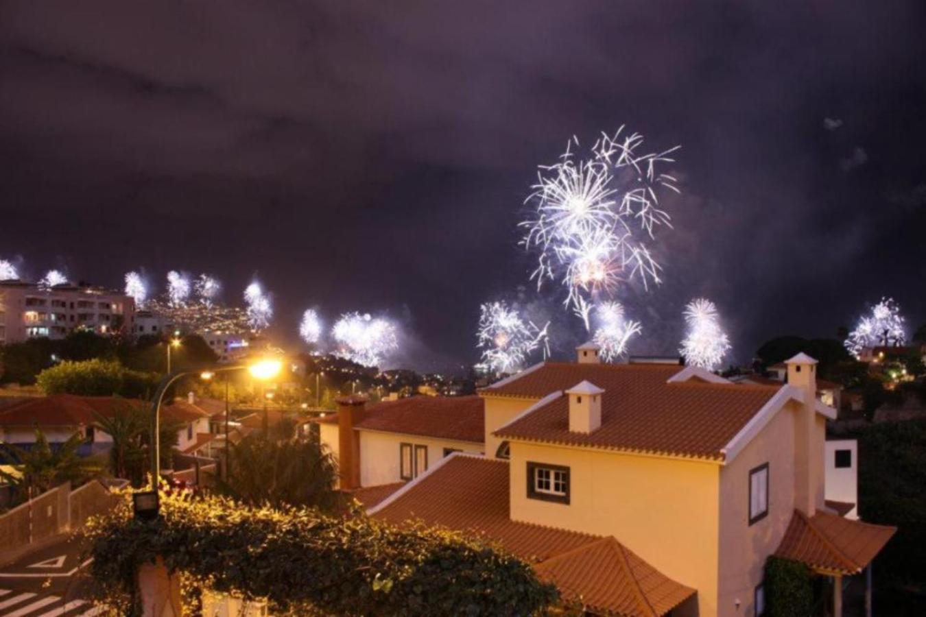 Casa Dos Amigos Panoramic View Hotel Funchal  Exterior photo